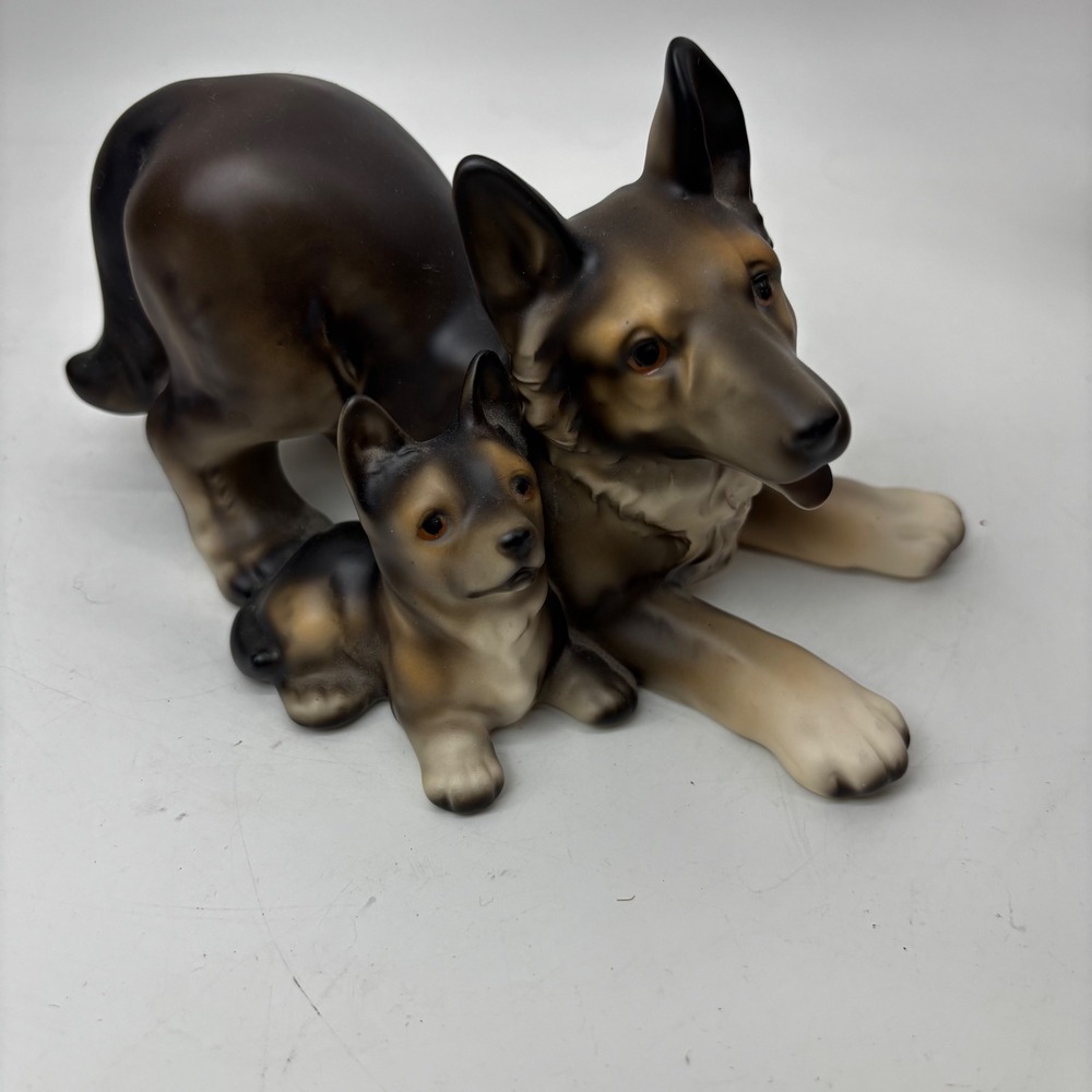 Vintage German Shepherd Mother and Puppy Figurine Ceramic Japan H696A84